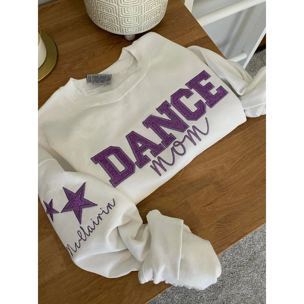 Sweat-shirt d'équipe de maman danseuse brodé personnalisé