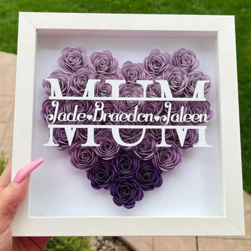 Scatola Ombra a Forma di Cuore con Fiori Personalizzati per la Mamma, Scatola Ombra con Rose e Nomi - Regalo per Mamma e Nonna