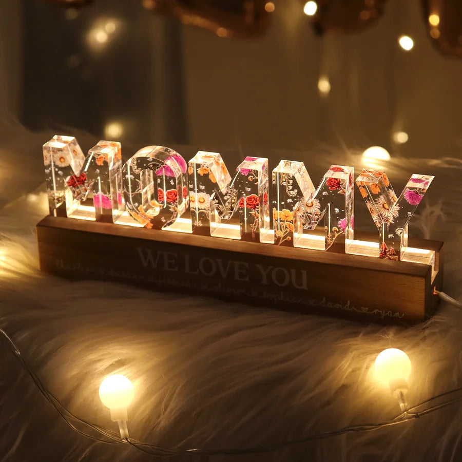 Lampe de nuit LED personnalisée avec fleur du mois de naissance - Cadeau pour maman