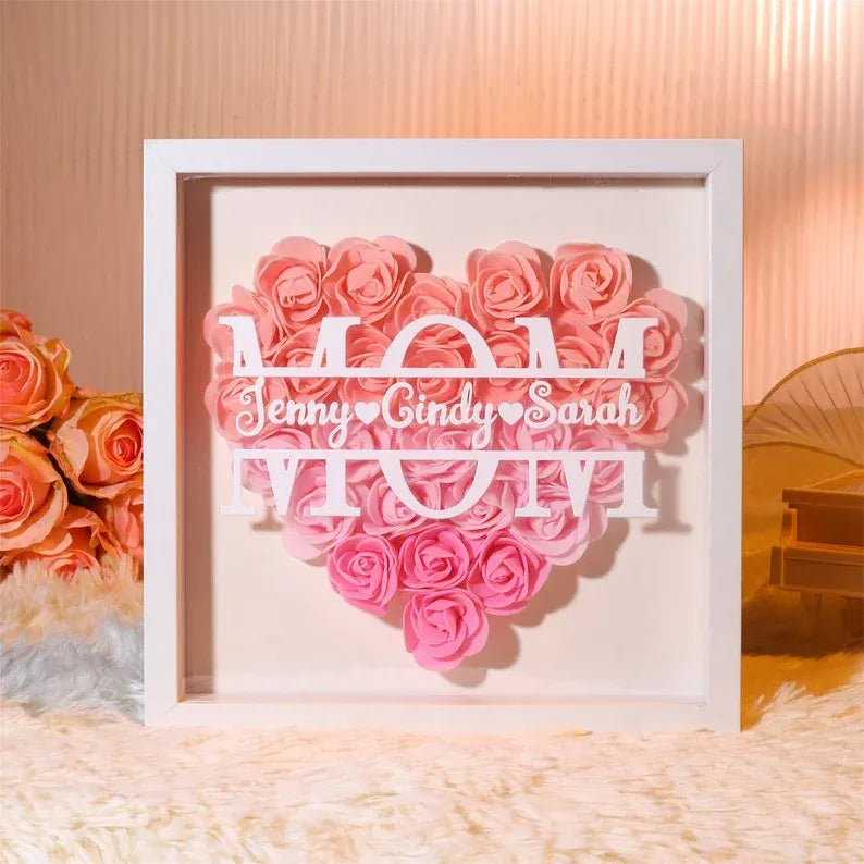 Scatola Ombra a Forma di Cuore con Fiori Personalizzati per la Mamma, Scatola Ombra con Rose e Nomi - Regalo per Mamma e Nonna