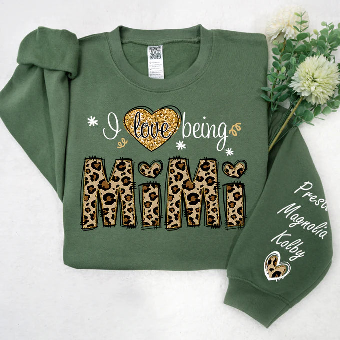 Personalisiertes I Love Being Mimi Leopard Sweatshirt - Geschenk für Mama Oma
