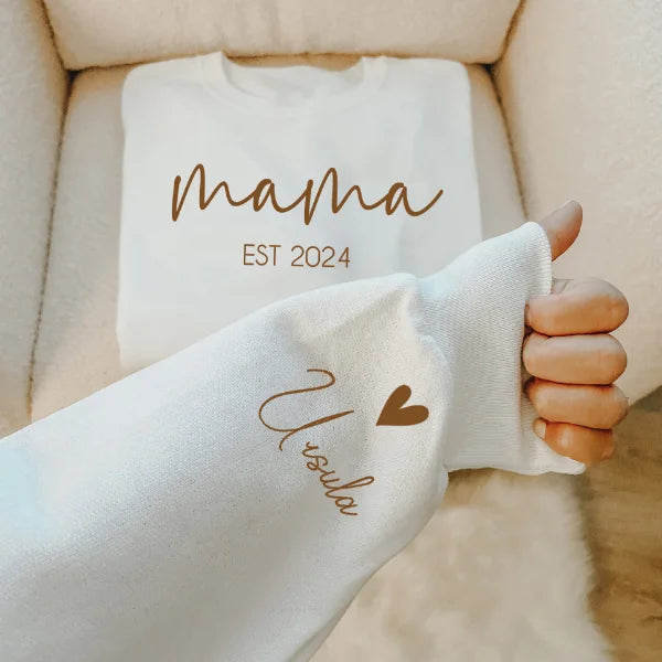 Minimalistisches Mama Sweatshirt mit Datum und Kindernamen