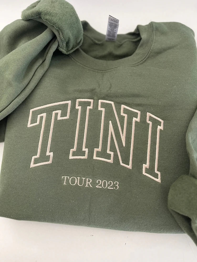 Sweat-shirt personnalisé avec texte brodé, cadeau personnalisé pour grand-mère, Grammy, Oma, Nana, Gigi, Mimi, cadeau pour maman pour Noël