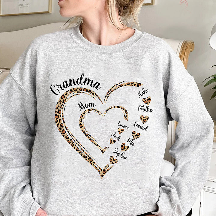 Personalisiertes Geschenk für Oma und Enkelkinder mit Herzen Sweatshirt