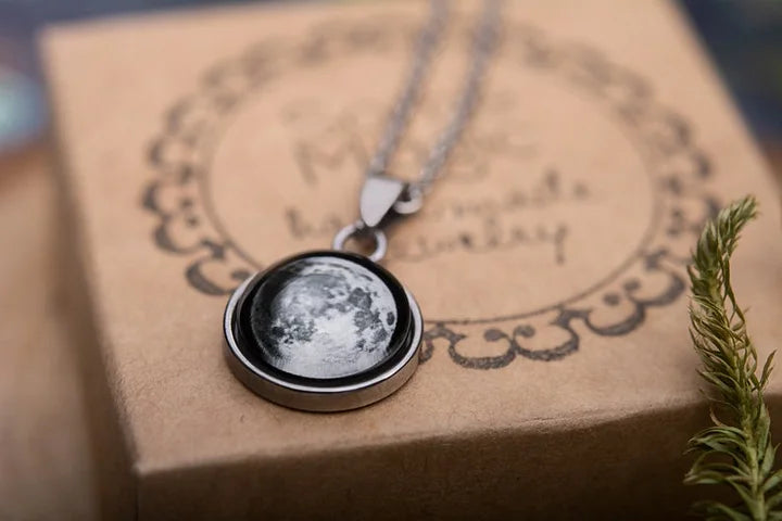 Personalisierte Sternenkarte &amp; Mond, Muttertagsgeschenk, Jubiläumskette