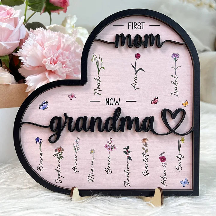 First Mom Now Great Grandma – Personalisiertes zweilagiges Holzschild mit Ständer für die Familie – Einweihungsgeschenk für Mama, Oma