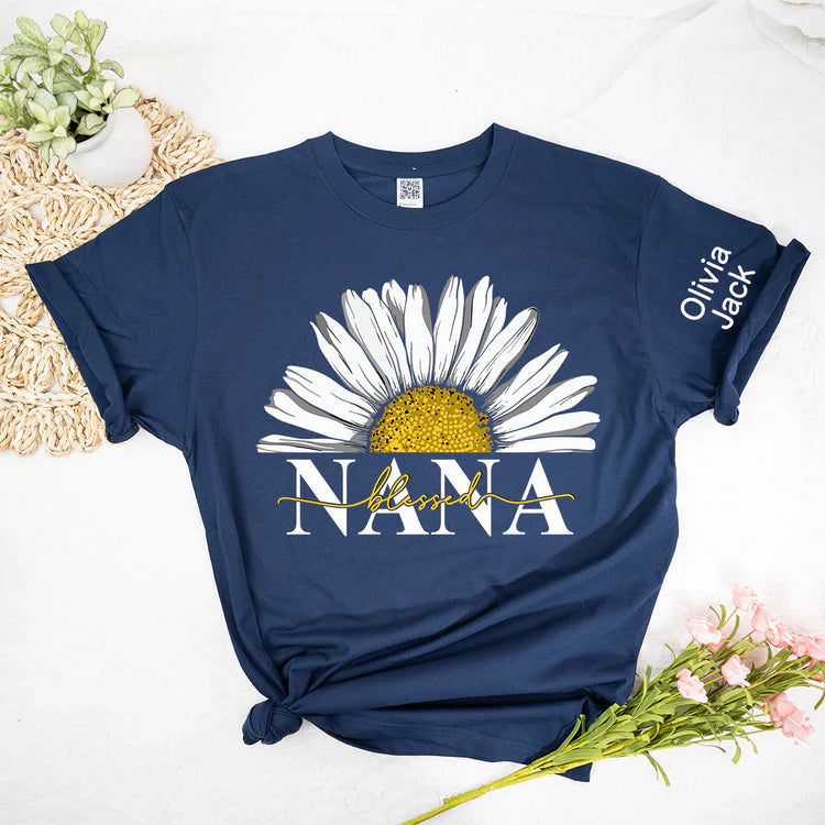 Camiseta Personalizada Blessed Nana Daisy Con Nietos - Regalo Para Mamá
