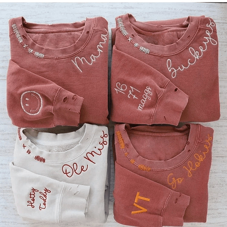 Sudadera Vintage Personalizada con Bordado y Cuello Redondo Desgastado a Mano