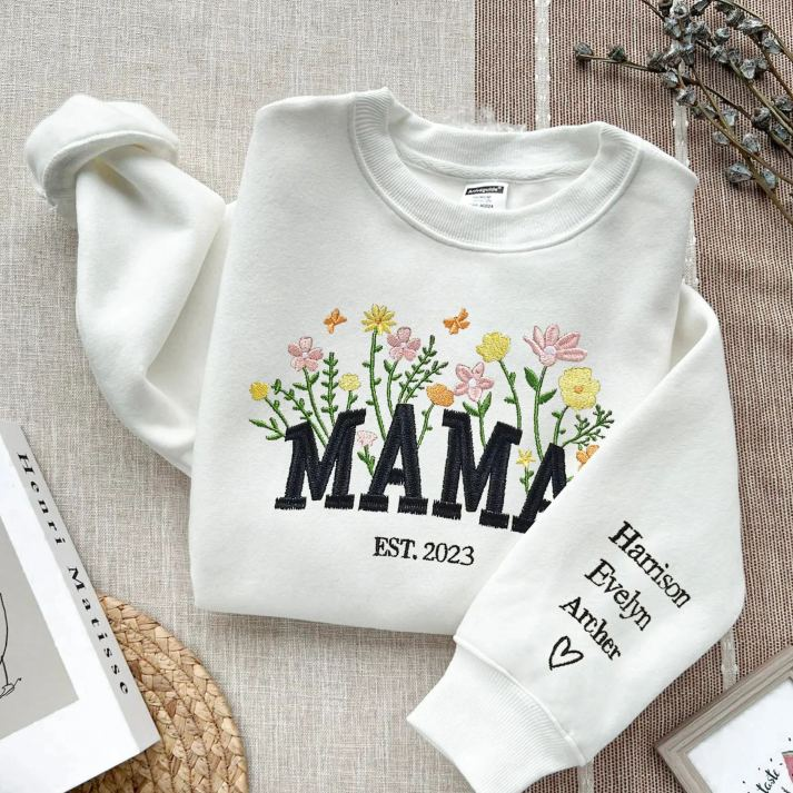 Sudadera personalizada para mamá con bordado floral