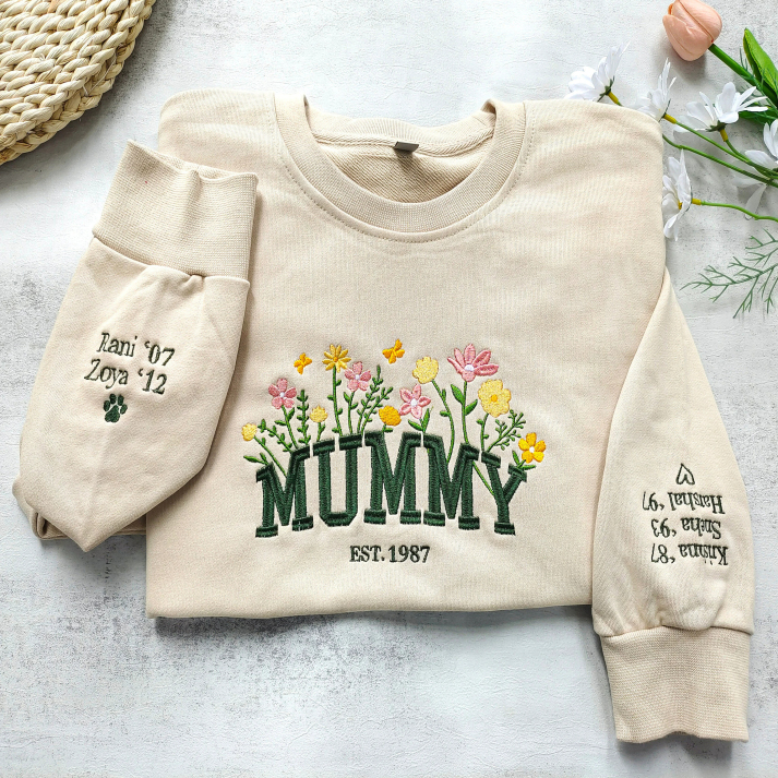 Sudadera personalizada para mamá con bordado floral