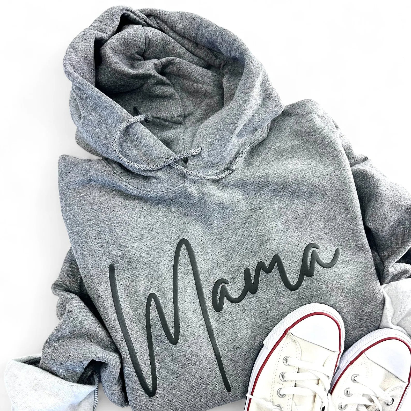 Sudadera personalizada para mamá con relieve y estampado puff con nombres de los niños en la manga