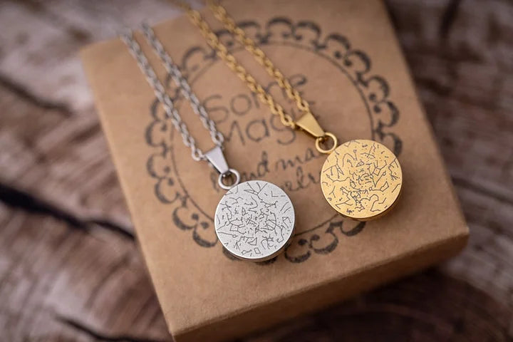 Personalisierte Sternenkarte &amp; Mond, Muttertagsgeschenk, Jubiläumskette