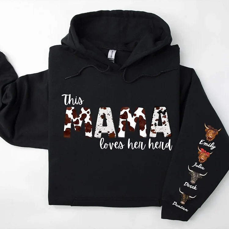 Personalisierte Kuh-Shirts, personalisierte Geschenke, Muttertagsgeschenk, Kuh-Print-Mama-Shirt, individueller Kindername auf dem Ärmel, Mama liebt ihre Herde