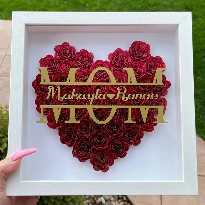 Personalisierte Blumenherz-Schatten-Blumenbox für Mama - Benutzerdefinierter Name Rosenrahmen