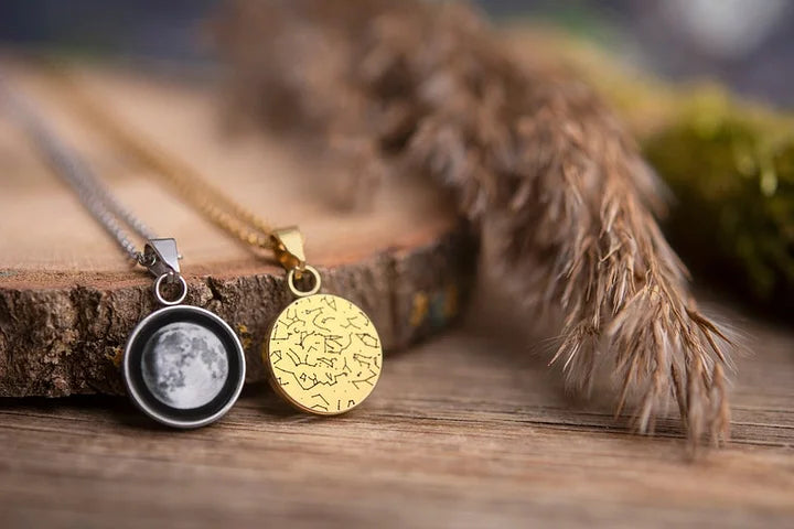 Personalisierte Sternenkarte &amp; Mond, Muttertagsgeschenk, Jubiläumskette