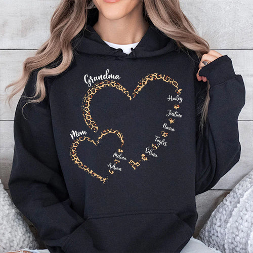 Personalisiertes Herz Oma Mama T-Shirt - Muttertagsgeschenk - Geschenk für Mutter, Großmutter