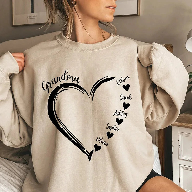 Sweat-shirt cœur personnalisé Grand-mère avec les noms des petits-enfants, cadeau pour maman grand-mère