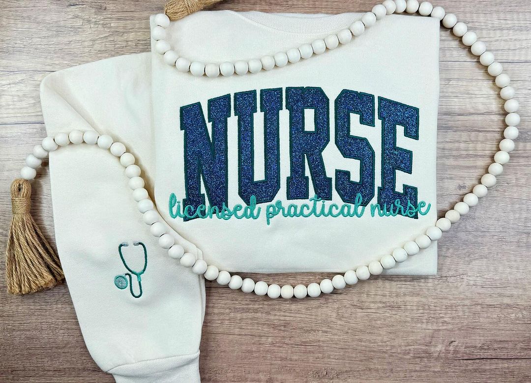 Sweatshirt pailleté scripté NURSE