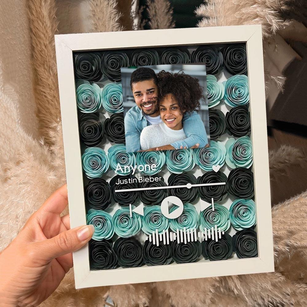 Personalisierte Blumen-Schattenbox mit Foto 