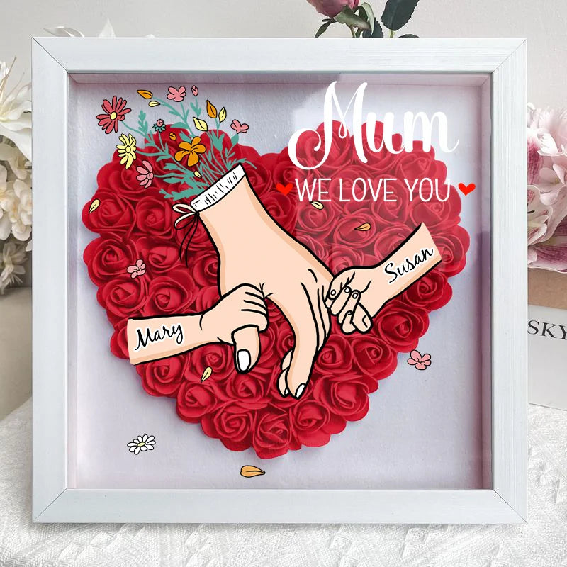 Wir lieben dich, Mama, Hand haltend – Personalisierte Blumen-Schattenbox – Muttertagsgeschenk