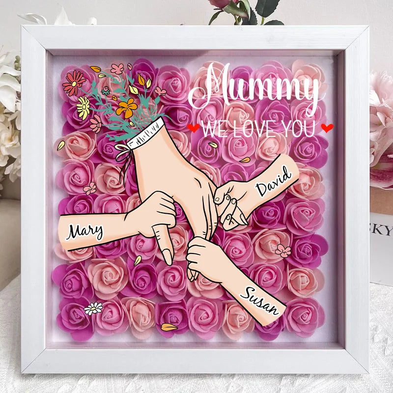 Nous t'aimons Maman Main dans la main - Boîte d'ombre personnalisée avec fleurs - Cadeau de la fête des mères