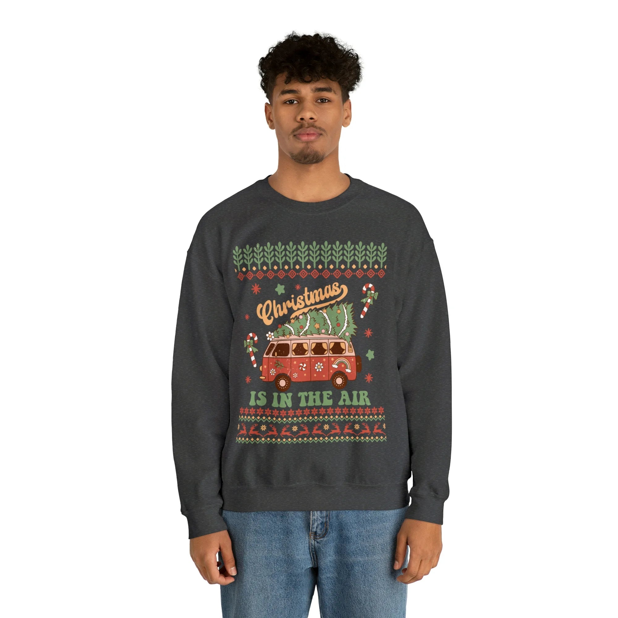 Suéter de regalo con el lema "La Navidad está en el aire" Sudadera retro de furgoneta navideña